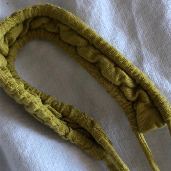 Club Monaco mustard color tank top - Picture 3 of 7